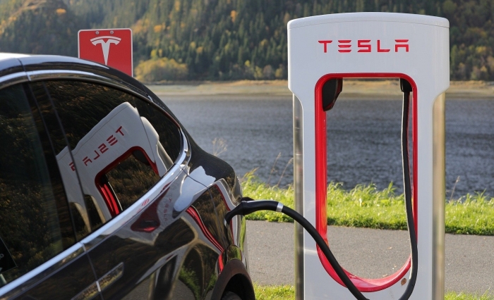 Kompanija Tesla prodala više od milion električnih automobila