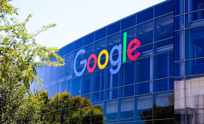 Zaposlenici Googlea radit će od kuće do ljeta 2021. Zaposlenici Googlea radit će od kuće do ljeta 2021.